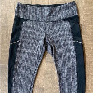 Athleta 7/8 Leggings